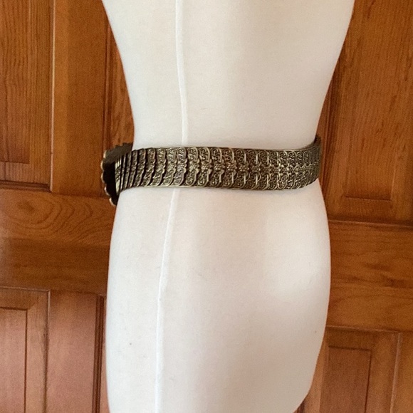 Ladies Belt - Picture 5 of 16